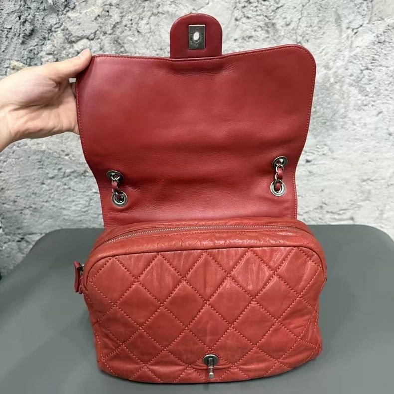 Chanel Chanel Messenger Bag with Flap Closure-yf Size ONE SIZE - 6 Thumbnail