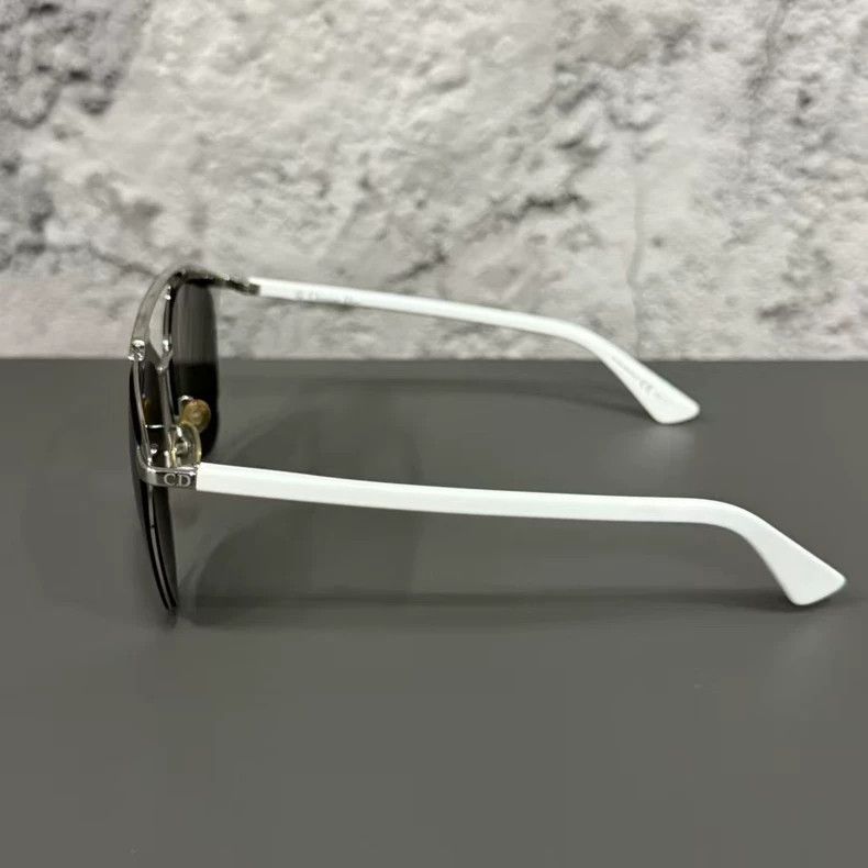 Dior Dior Sunglasses in Excellent Condition-yf Size ONE SIZE - 3 Thumbnail