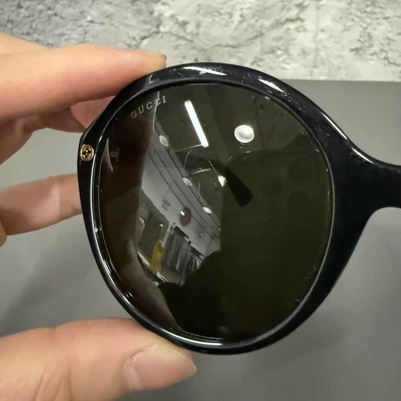 Gucci Gucci Sunglasses in Black with Case-yf Size ONE SIZE - 7 Thumbnail