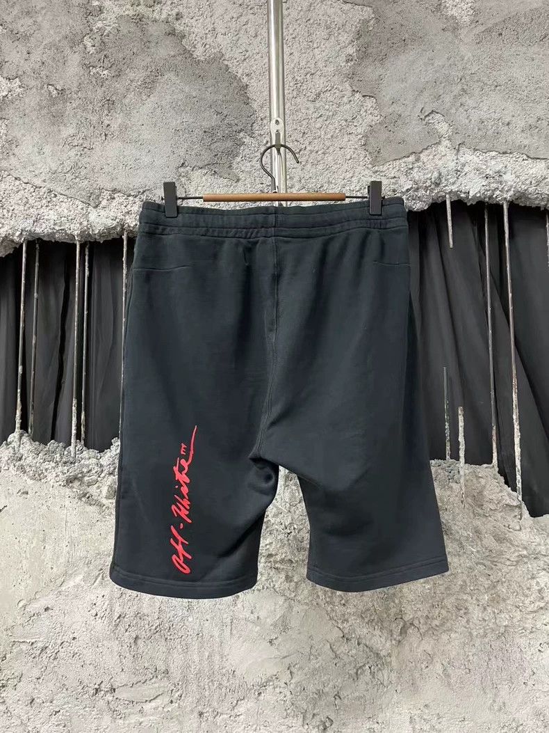 Off-White Off-White Graphic Casual Shorts for Men-yf Size US 27 - 2 Thumbnail