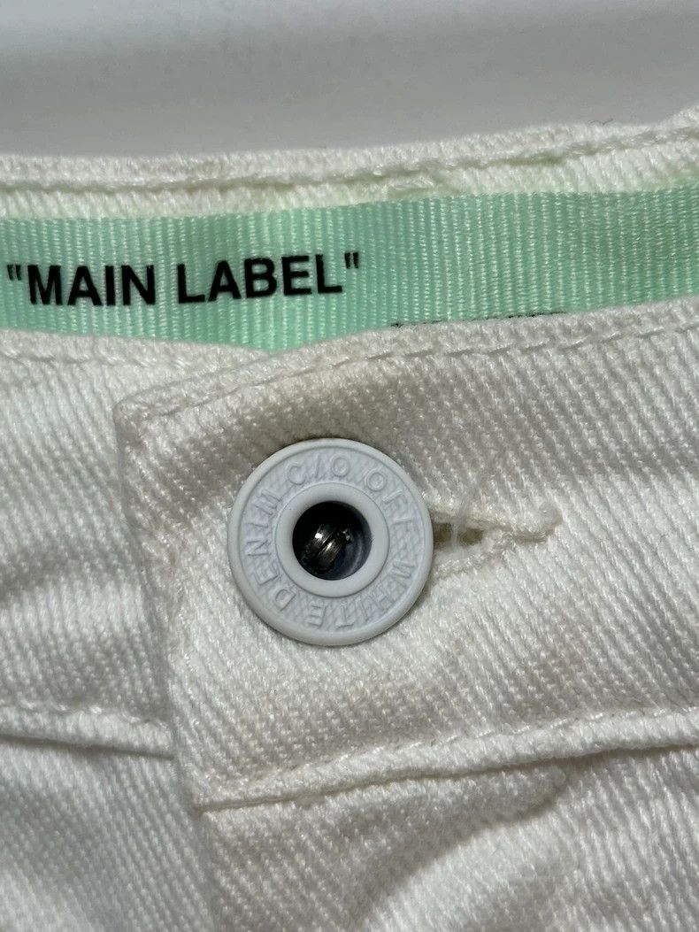 Off-White Off-White White Floral Denim Shorts-yf Size US 26 / EU 42 - 4 Thumbnail