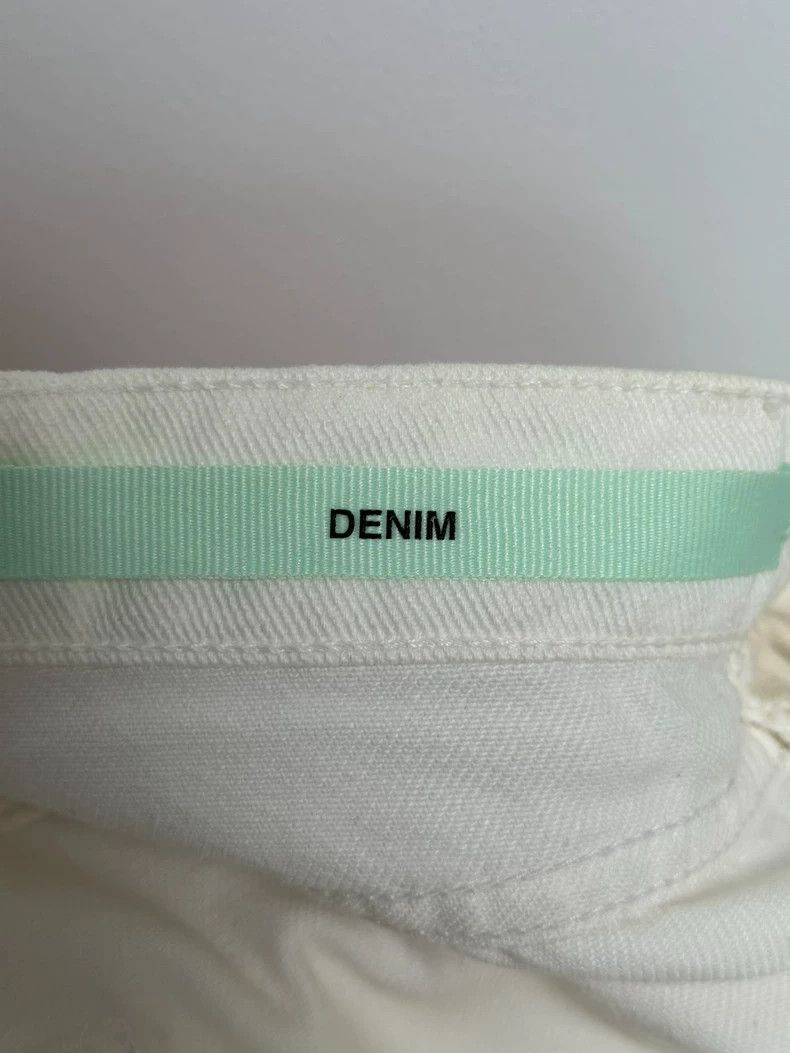 Off-White Off-White White Floral Denim Shorts-yf Size US 26 / EU 42 - 6 Thumbnail