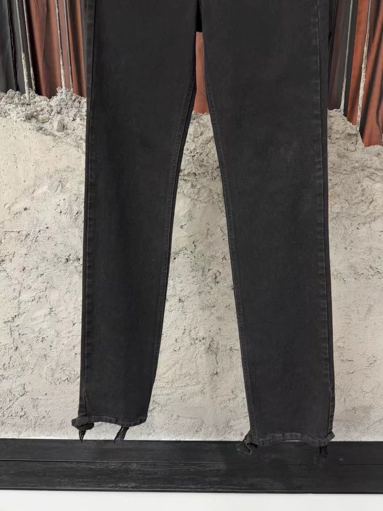 Balenciaga Balenciaga Distressed Straight Leg Jeans-yf Size US 29 - 5 Thumbnail
