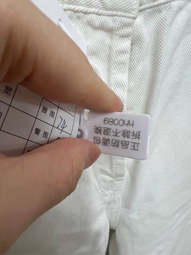 Gucci Gucci White Denim Pants with Pocket Details-yf Size US 26 / EU 42 - 7 Thumbnail