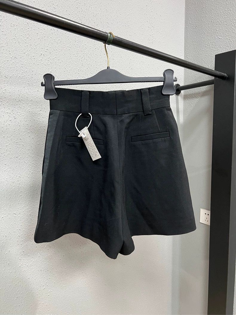 Miu Miu MiuMiu Black Side Stripe Suit Shorts-yf Size US 38 / EU 54 - 2 Thumbnail
