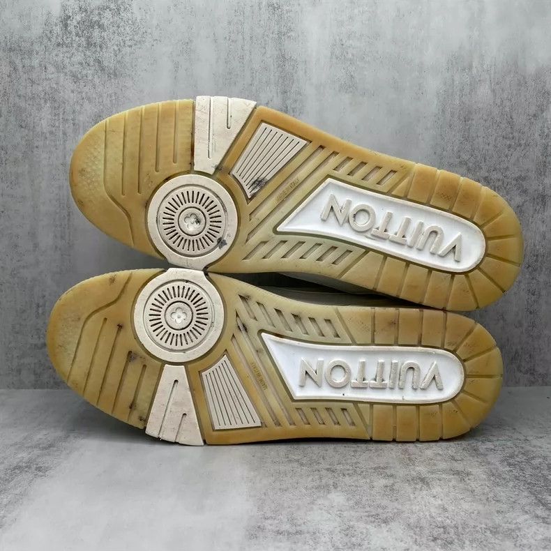 Louis Vuitton LV Trainer Sneakers White with Cement Accent-yf Size US 7 / EU 40 - 7 Thumbnail