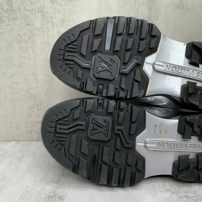 Louis Vuitton LV Silver Mirror Sole Sport Sneakers-yf Size US 6.5 / EU 39-40 - 8 Thumbnail