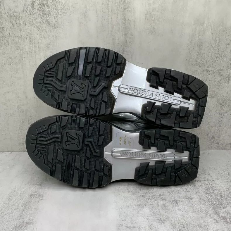 Louis Vuitton LV Silver Mirror Sole Sport Sneakers-yf Size US 6.5 / EU 39-40 - 7 Thumbnail