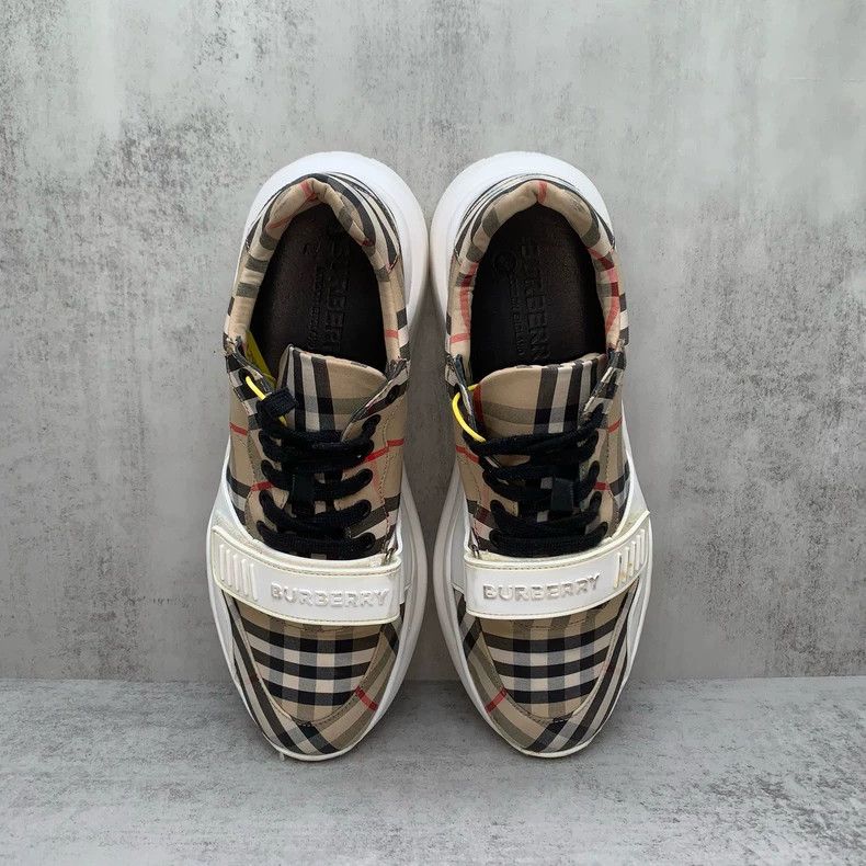 Burberry Burberry Check Pattern Elevation Sneakers-yf Size US 6 / EU 39 - 6 Thumbnail