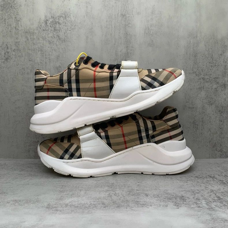 Burberry Burberry Check Pattern Elevation Sneakers-yf Size US 6 / EU 39 - 3 Thumbnail