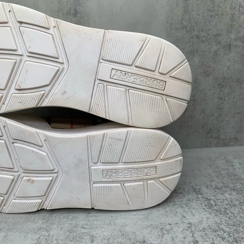 Burberry Burberry Check Pattern Elevation Sneakers-yf Size US 6 / EU 39 - 9 Thumbnail