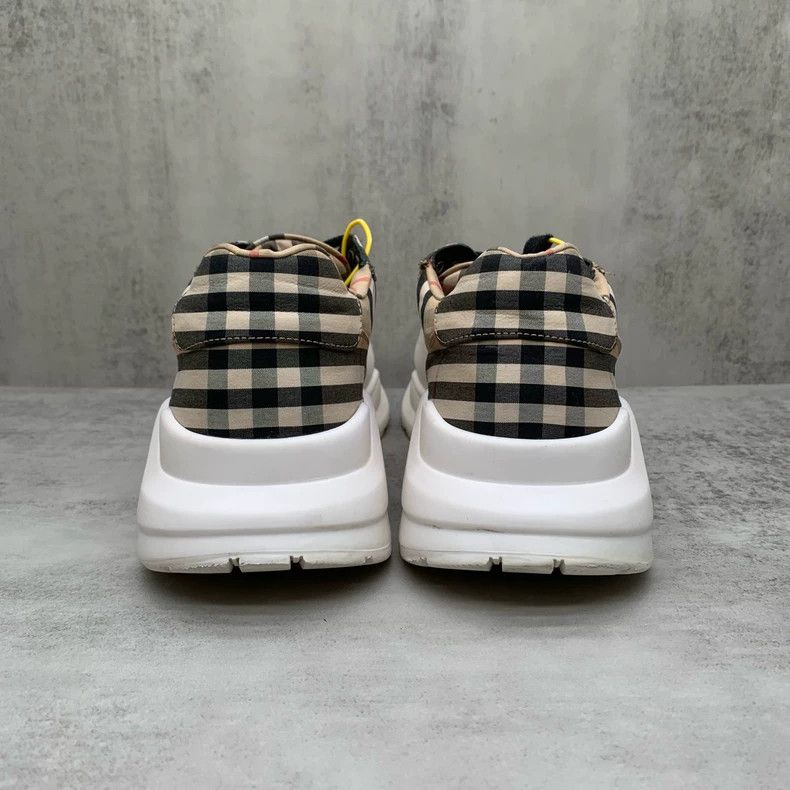 Burberry Burberry Check Pattern Elevation Sneakers-yf Size US 6 / EU 39 - 5 Thumbnail