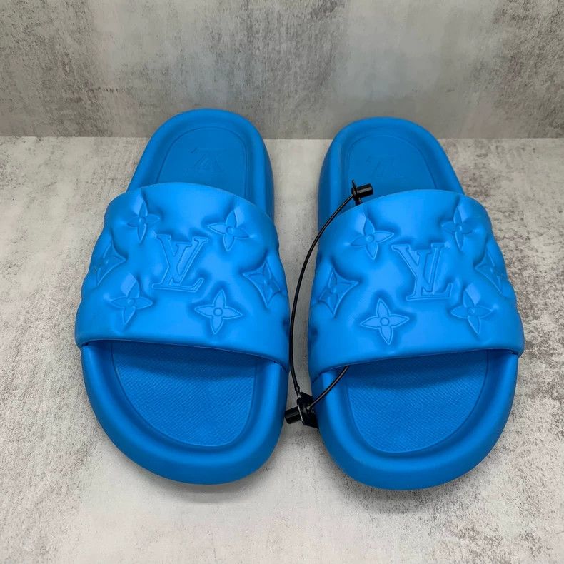 Louis Vuitton Blue LV Embossed Slide Sandals Size 42-yf Size US 8 / EU 41 - 4 Thumbnail