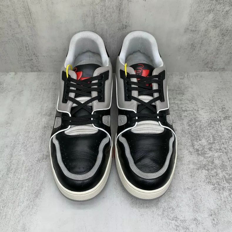 Louis Vuitton LV Trainer Black Cement Size 9.5-yf Size US 9.5 / EU 42-43 - 4 Thumbnail