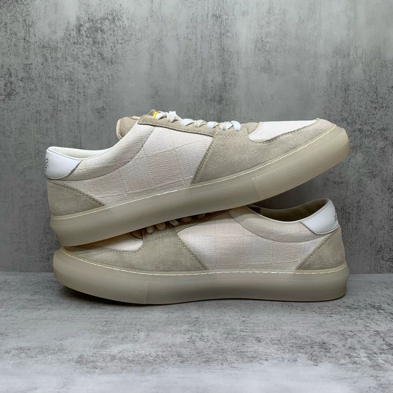 Louis Vuitton Lv Ollie Gray and White Sneakers Size 10.5-yf Size US 10.5 / EU 43-44 - 3 Thumbnail