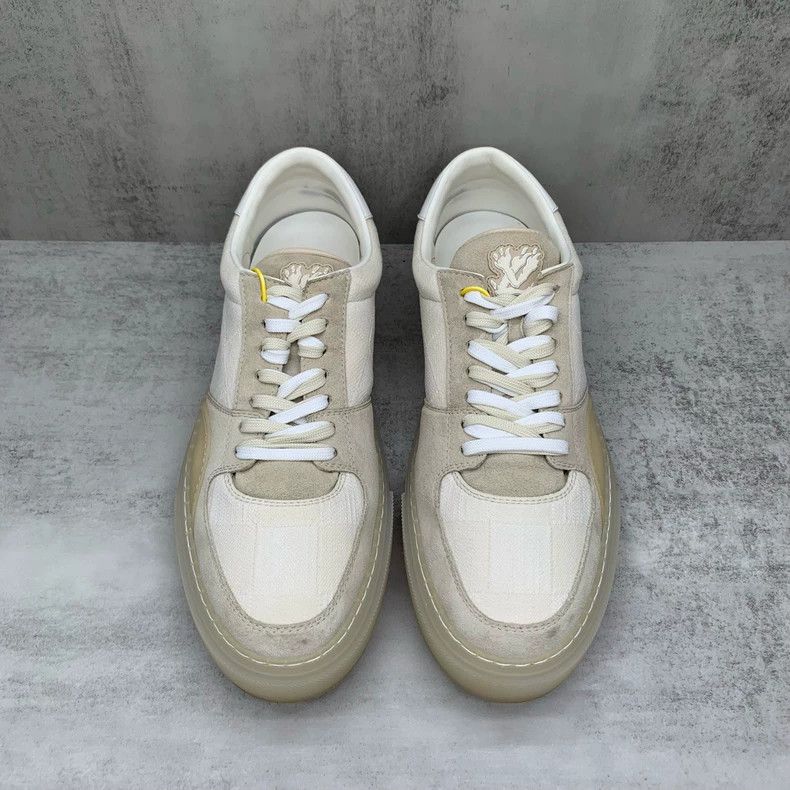 Louis Vuitton Lv Ollie Gray and White Sneakers Size 10.5-yf Size US 10.5 / EU 43-44 - 4 Thumbnail