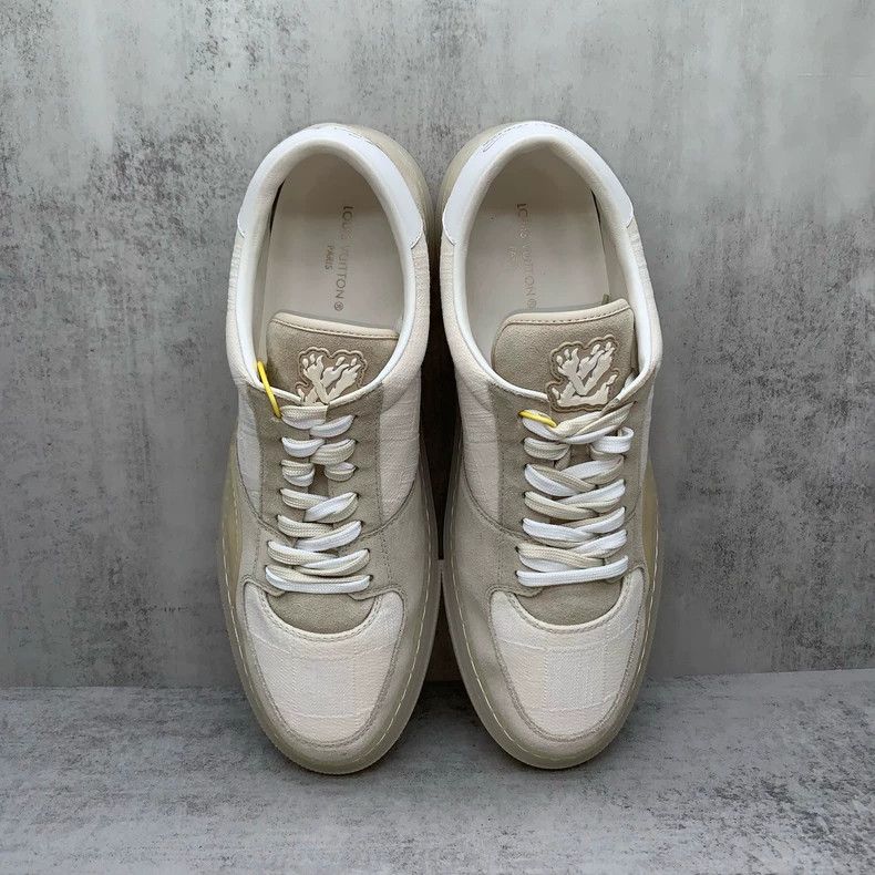 Louis Vuitton Lv Ollie Gray and White Sneakers Size 10.5-yf Size US 10.5 / EU 43-44 - 6 Thumbnail