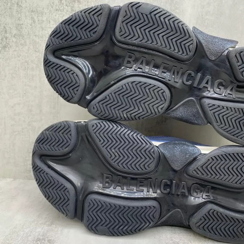 Balenciaga Balenciaga Triple Sneakers in Fog Blue-yf Size US 8.5 / EU 41-42 - 8 Thumbnail