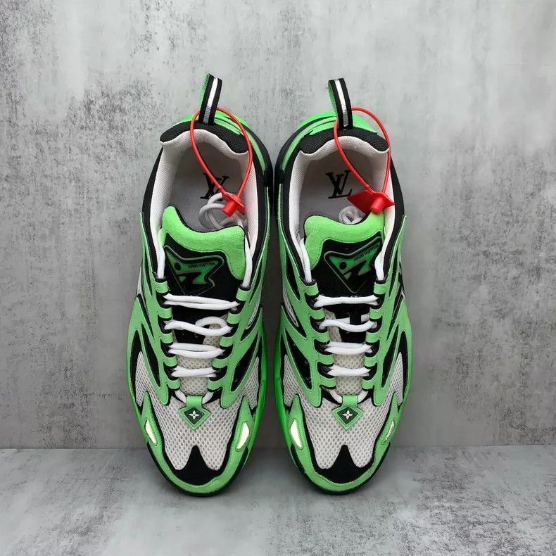 Louis Vuitton LV Runner Tactic Green Sports Sneakers Size 7-yf Size US 7 / EU 40 - 6 Thumbnail