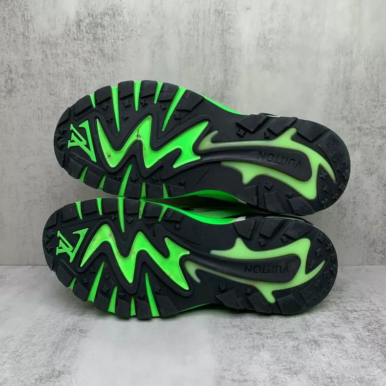 Louis Vuitton LV Runner Tactic Green Sports Sneakers Size 7-yf Size US 7 / EU 40 - 7 Thumbnail
