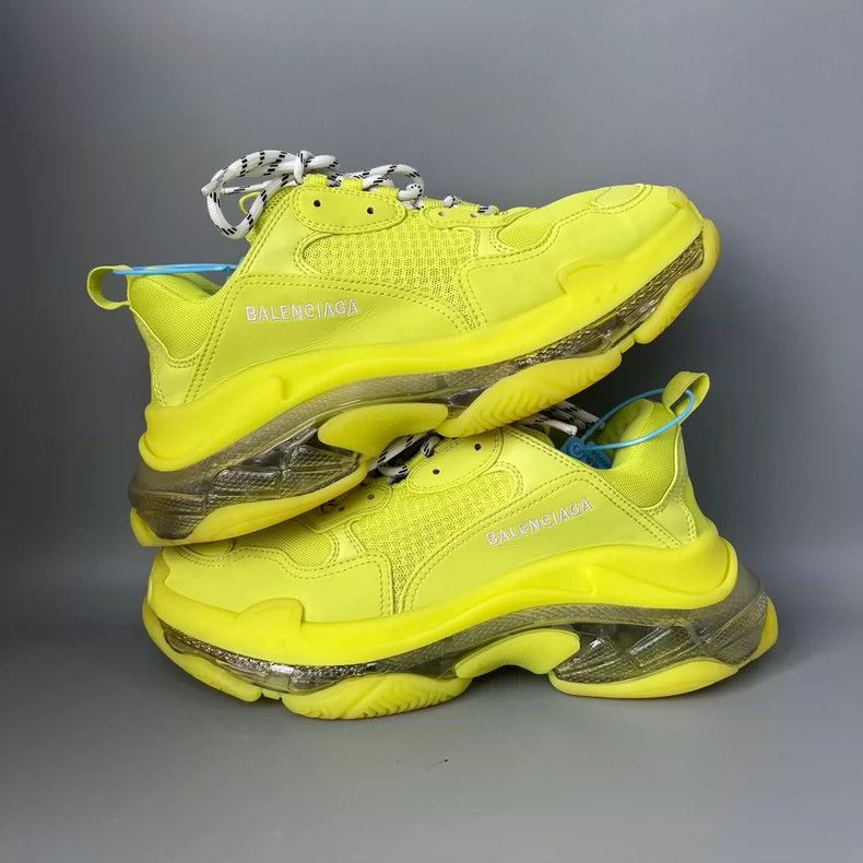 Balenciaga Balenciaga Triple Sneakers in Fluorescent Green-yf Size US 10.5 / EU 43-44 - 2 Thumbnail