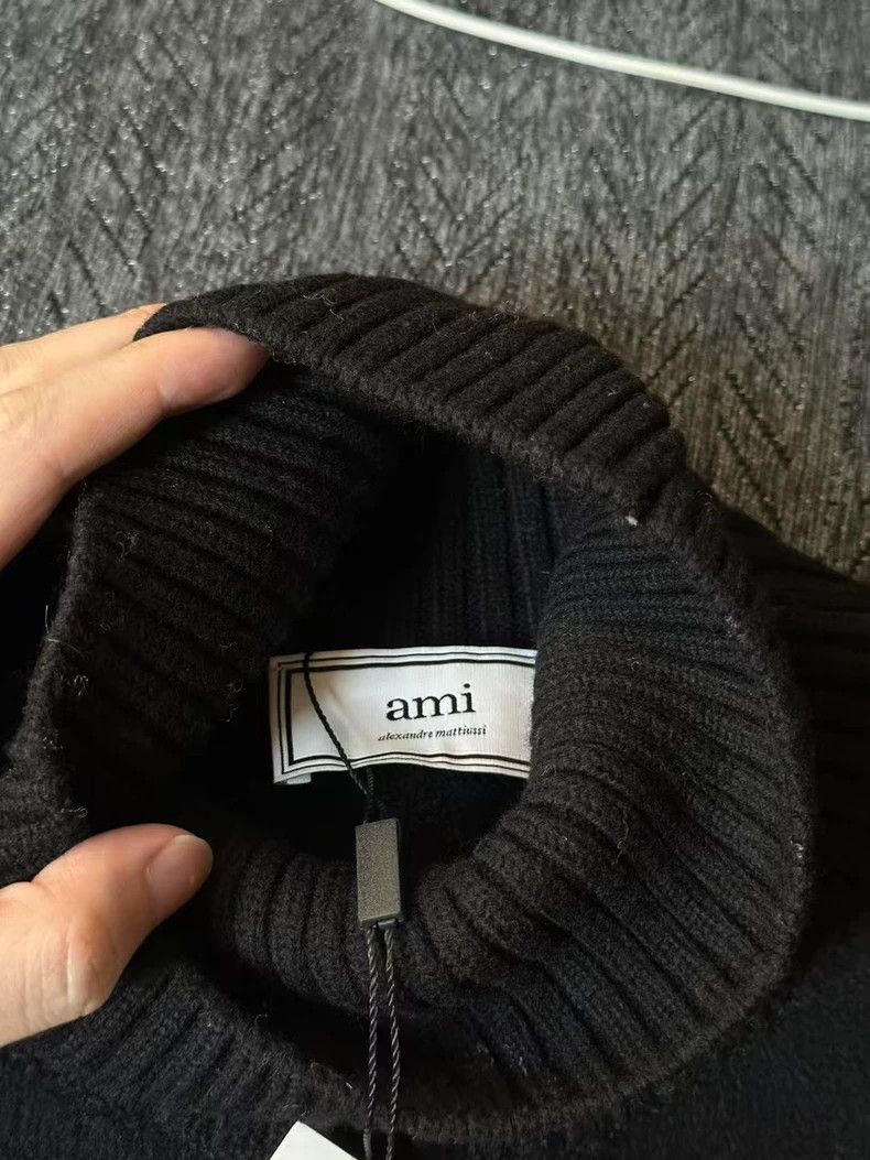 AMI Striped Turtleneck Sweater with Heart Design-yf Size US M / EU 48-50 / 2 - 3 Thumbnail