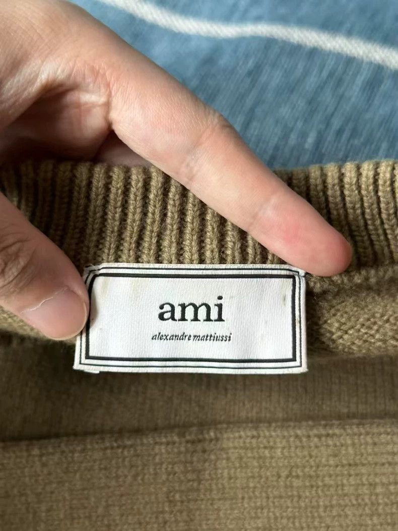AMI Brown Sweater with Heart Design-yf Size US L / EU 52-54 / 3 - 2 Thumbnail