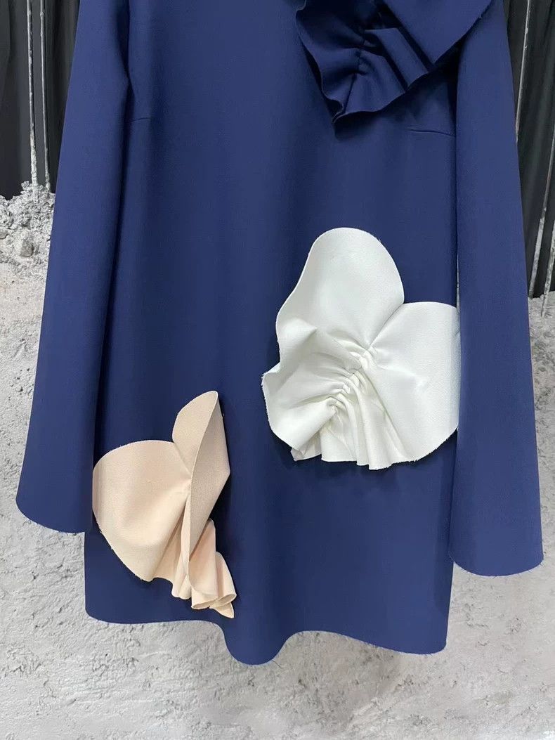 MSGM MSGM Dress with Ruffles and Floral Accents-yf Size US 40 / EU 56 - 4 Thumbnail