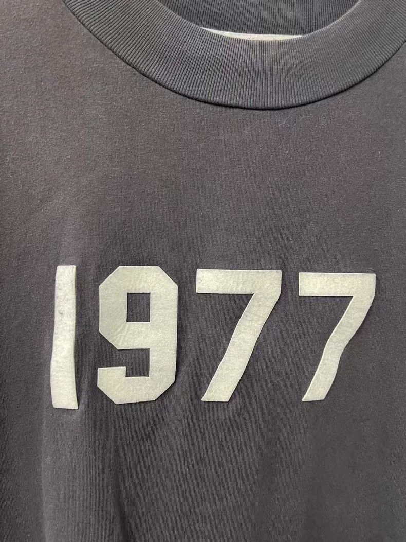 FOG Fog Short Sleeve T-Shirt with 1977 Print-yf Size US S / EU 44-46 / 1 - 5 Thumbnail
