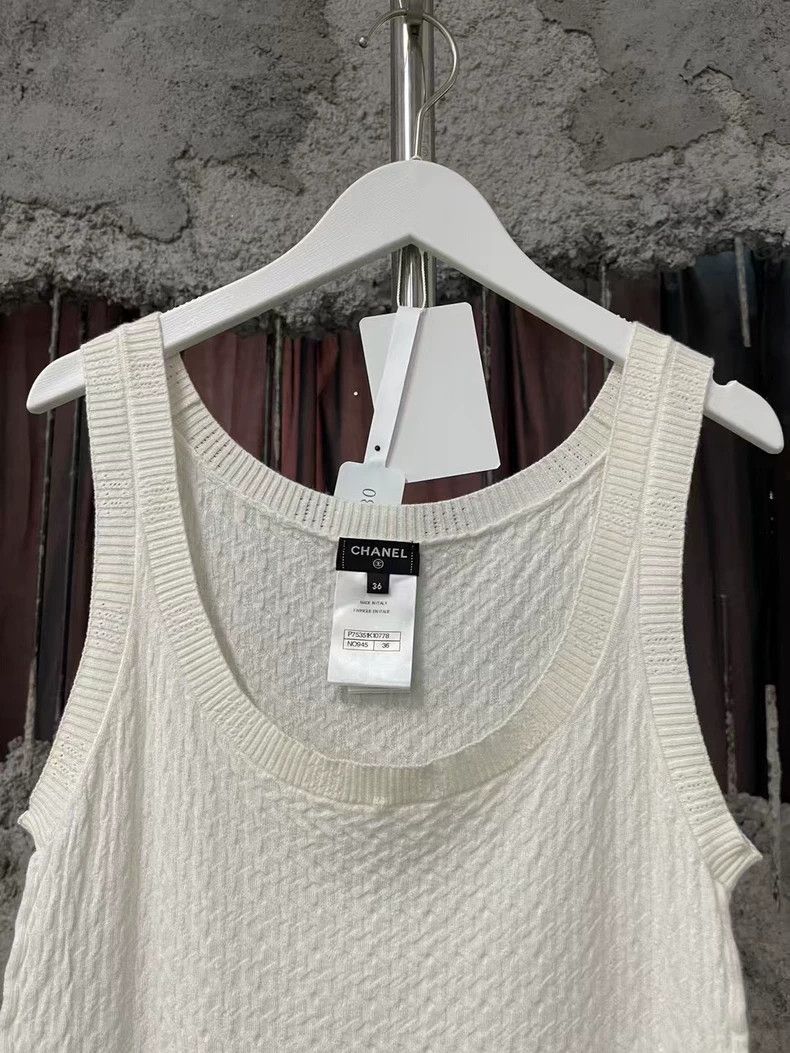 Chanel Chanel White Sleeveless Knit Vest Size 36-yf Size US S / EU 44-46 / 1 - 3 Thumbnail