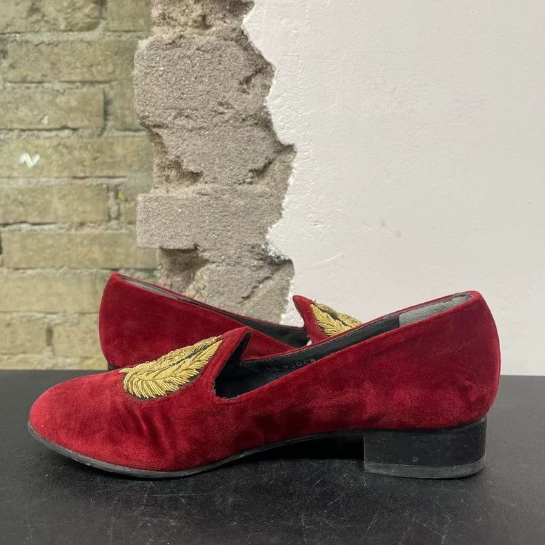Gucci Red Suede Slip-On Shoes with Embroidery-yf Size US 5 / EU 37 - 5 Thumbnail