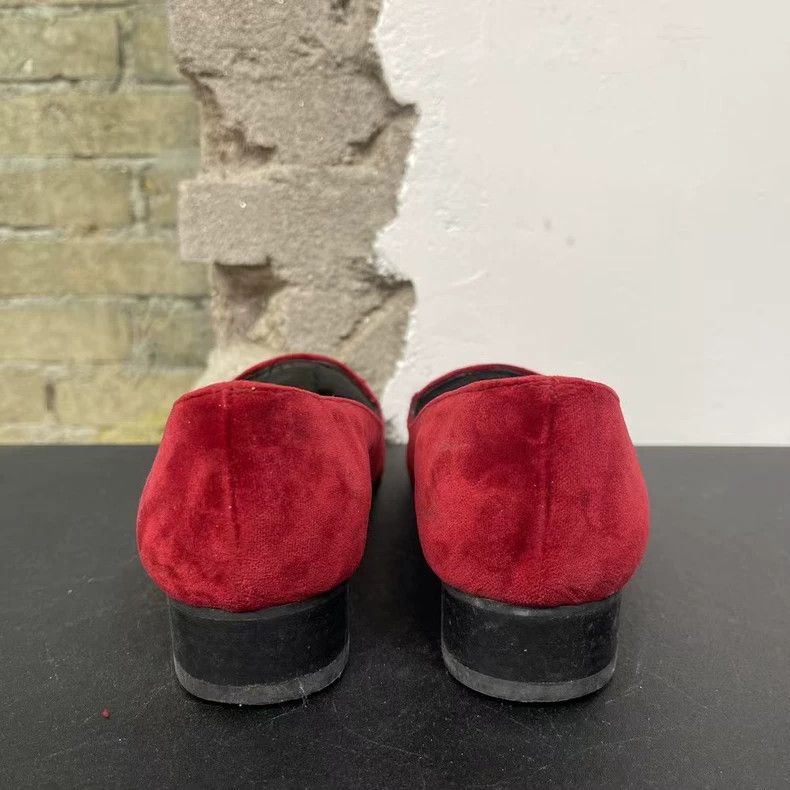 Gucci Red Suede Slip-On Shoes with Embroidery-yf Size US 5 / EU 37 - 3 Thumbnail