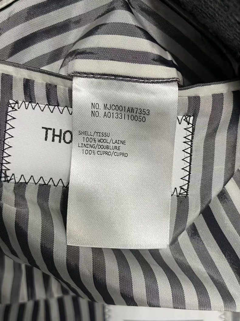 Thom Browne Thom Browne Checked Suit Jacket Size 00-yf Size US XXS / EU 40 - 7 Thumbnail