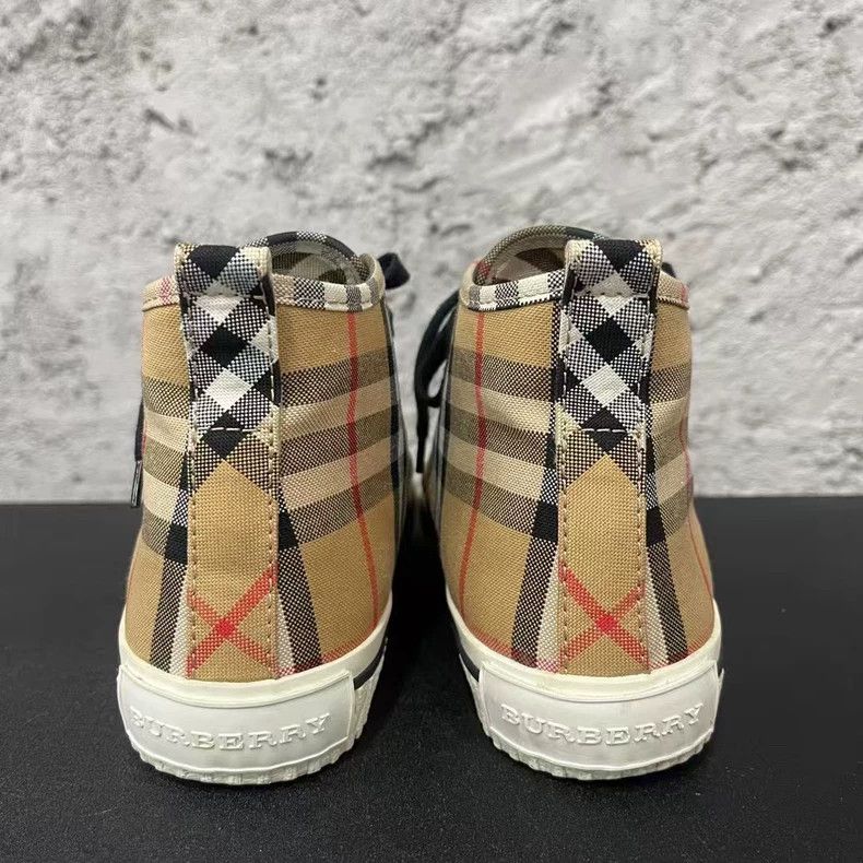 Burberry Burberry High-Top Sneakers Size 36-yf Size US 5.5 / EU 38 - 3 Thumbnail