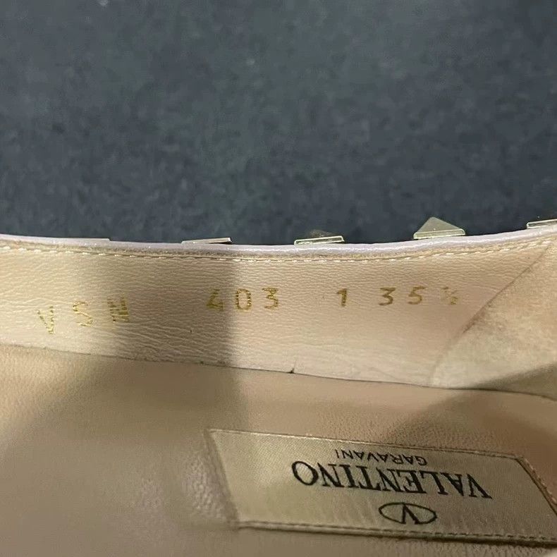 Valentino Valentino Flat Shoes with Studded Design-yf Size US 5.5 / EU 38 - 8 Thumbnail