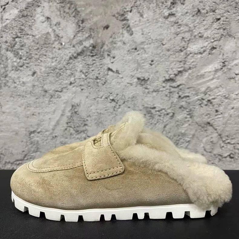 Miu Miu MiuMiu Suede Mule Slippers with Fur-yf Size US 6.5 / EU 39-40 - 2 Thumbnail