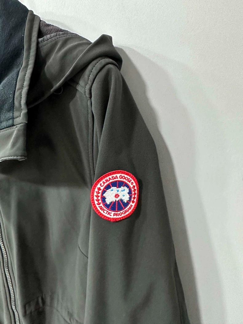 Canada Goose Canada Goose Mid-Length Coat for Women-yf Size US S / EU 44-46 / 1 - 4 Thumbnail