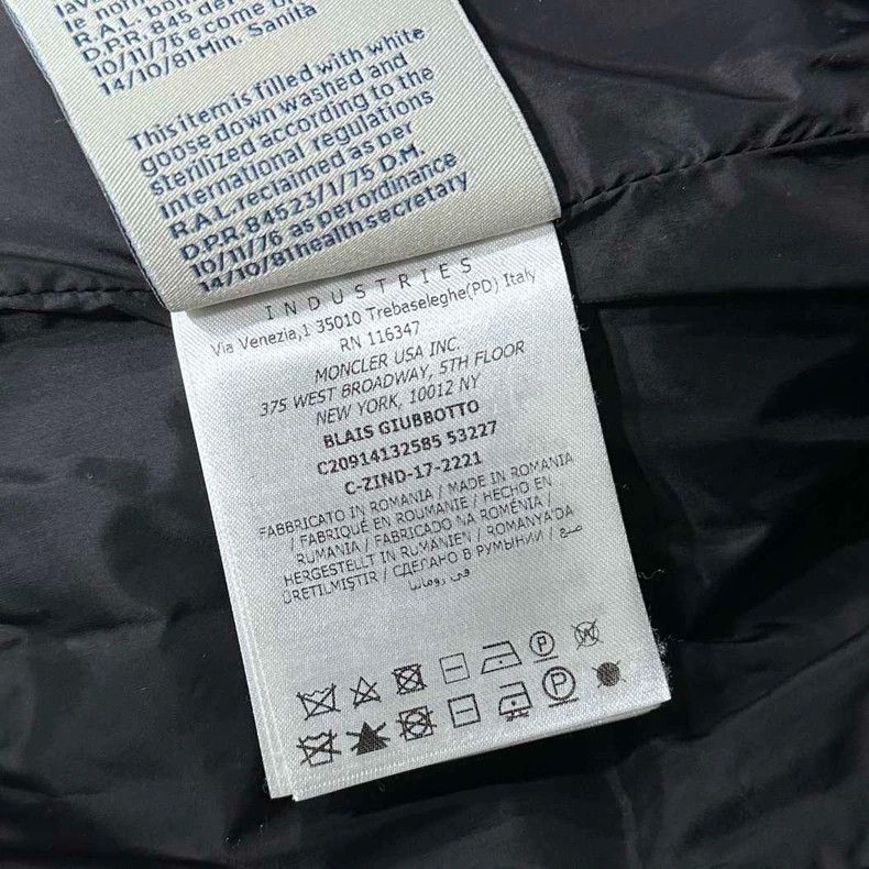 Moncler Multi-pocket Spliced Down Jacket Moncler-yf Size US M / EU 48-50 / 2 - 6 Thumbnail