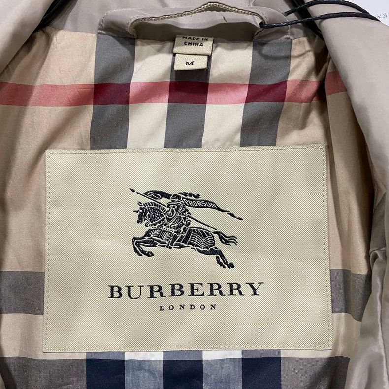 Burberry Burberry Check Pattern Jacket Outerwear-yf Size US M / EU 48-50 / 2 - 4 Thumbnail