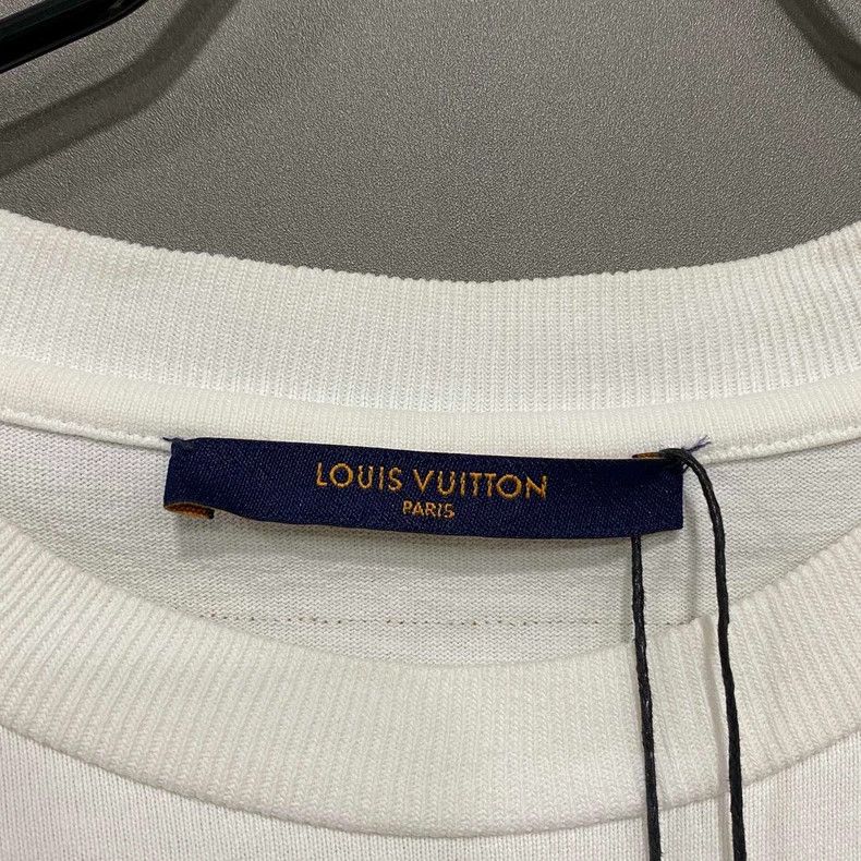 Louis Vuitton Do A Kickflip Short Sleeve T-Shirt-yf Size US S / EU 44-46 / 1 - 5 Thumbnail