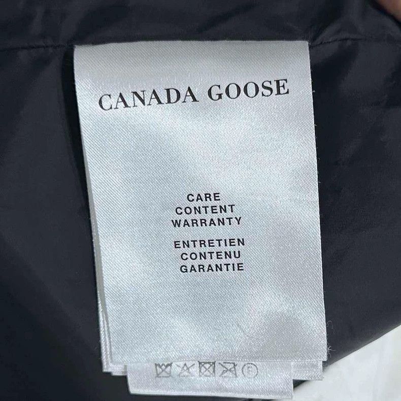 Canada Goose Canada Goose White Down Vest-yf Size US L / EU 52-54 / 3 - 6 Thumbnail