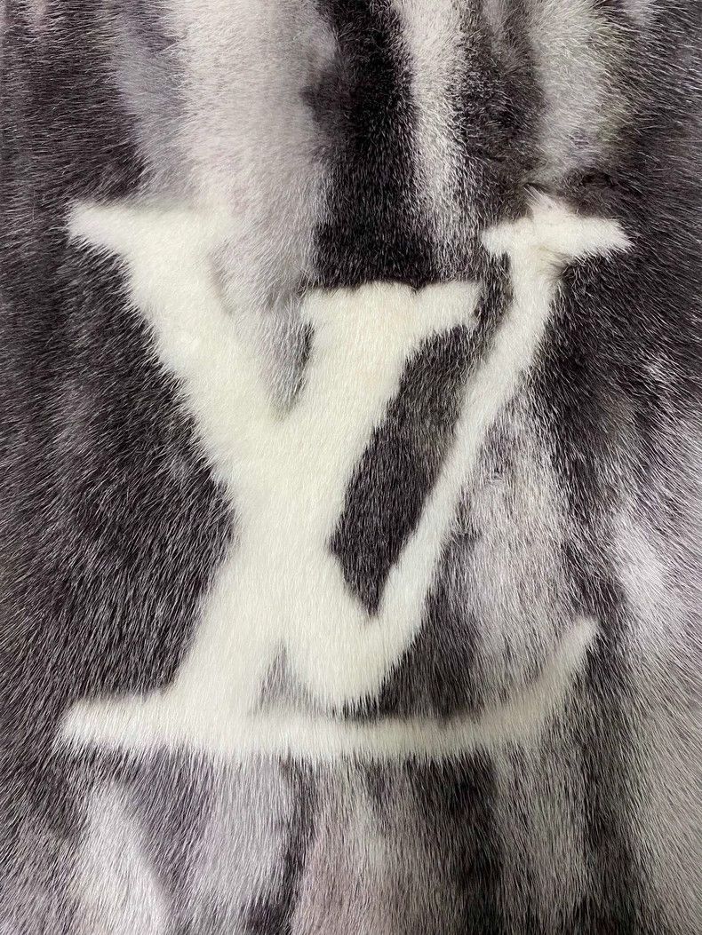 Louis Vuitton Louis Vuitton Mink Fur Scarf-yf Size ONE SIZE - 2 Thumbnail