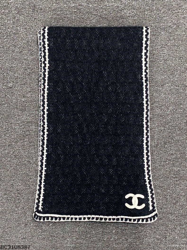 Chanel New Cashmere Knit Scarf and Hat Set-yf Size ONE SIZE - 2 Thumbnail