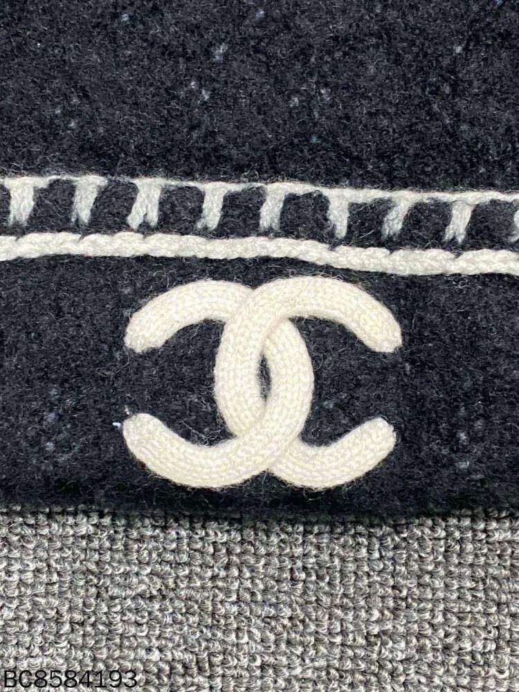 Chanel New Cashmere Knit Scarf and Hat Set-yf Size ONE SIZE - 3 Thumbnail