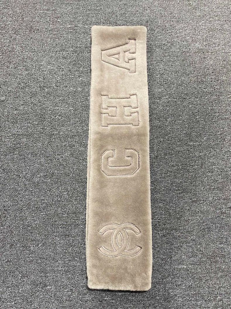 Chanel Chanel Logo Cashmere Scarf in Gray-yf Size ONE SIZE - 3 Thumbnail
