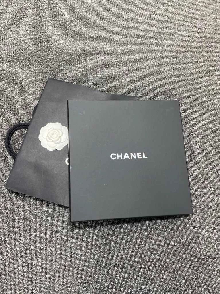 Chanel Chanel Silk Scarf with Floral Design-yf Size ONE SIZE - 5 Thumbnail