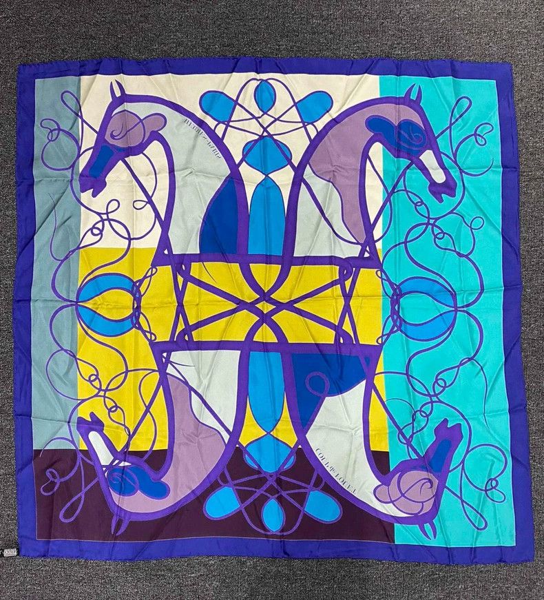 Hermes Hermes Silk Scarf with Horse Print-yf Size ONE SIZE - 2 Thumbnail
