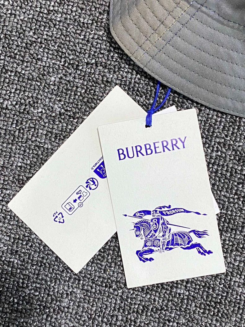 Burberry New Burberry Double-Sided Bucket Hat-yf Size ONE SIZE - 7 Thumbnail