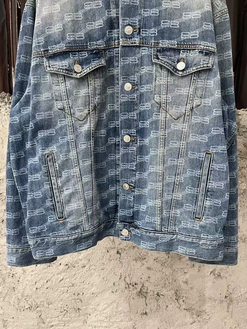 Balenciaga Balenciaga Full Print Lock Denim Jacket-yf Size US XS / EU 42 / 0 - 4 Thumbnail