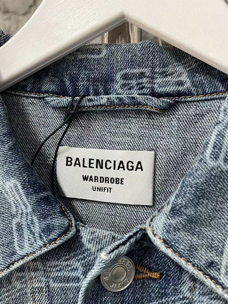 Balenciaga Balenciaga Full Print Lock Denim Jacket-yf Size US XS / EU 42 / 0 - 6 Thumbnail